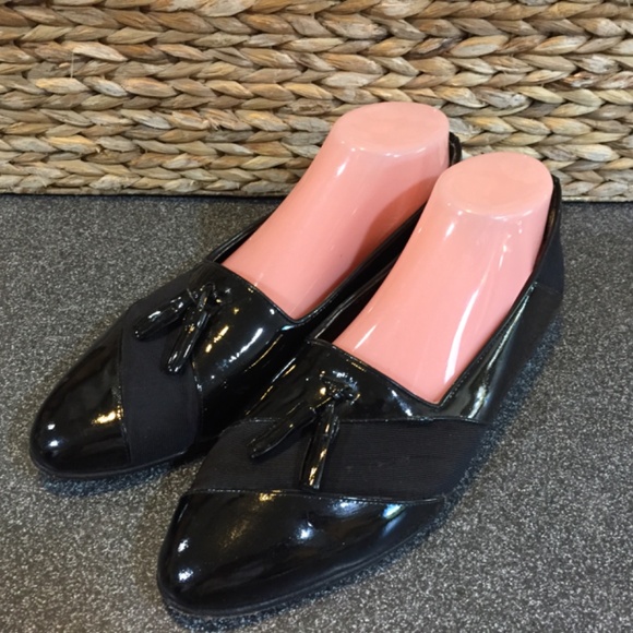 Giorgio Brutini Black Patent Flats - Picture 7 of 16